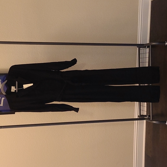 Sezane Emilie black jumpsuit - Picture 11 of 11